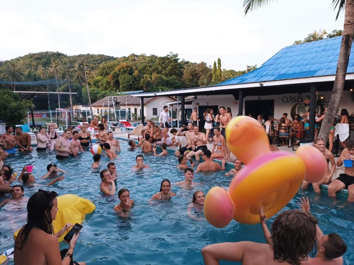 ホテル Arena Seaview バーン・タイ エクステリア 写真